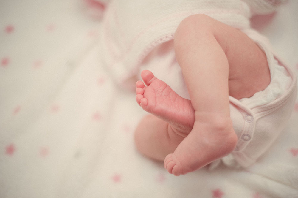 newborn baby feet
