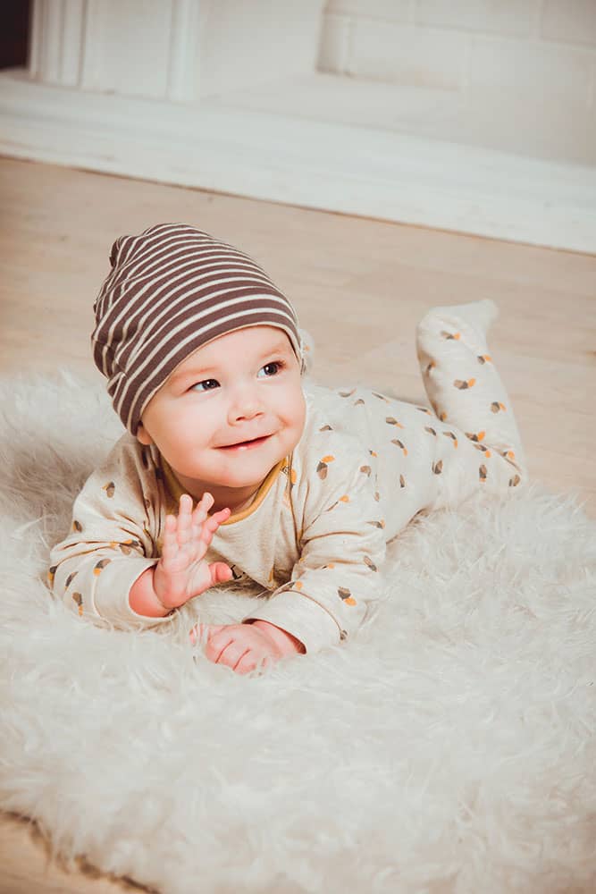 7 month old baby waving