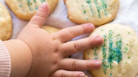 Image for Christmas Cookies to Make With Kids