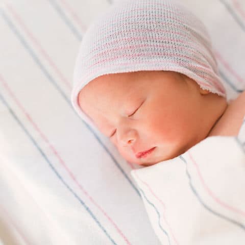 moms on call swaddle