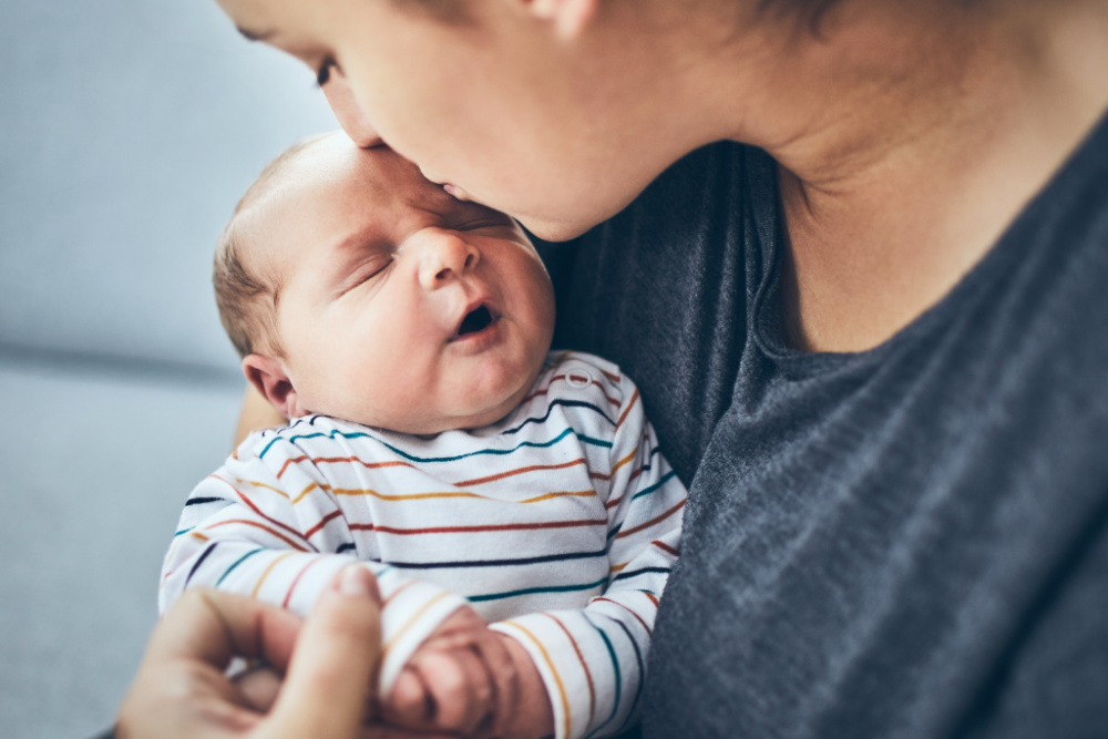 how to survive the first month with a newborn