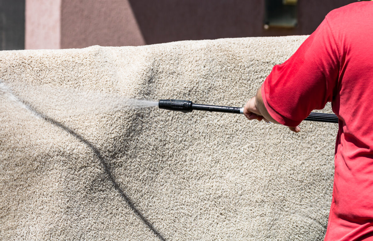 how to clean an area rug with a pressure washer