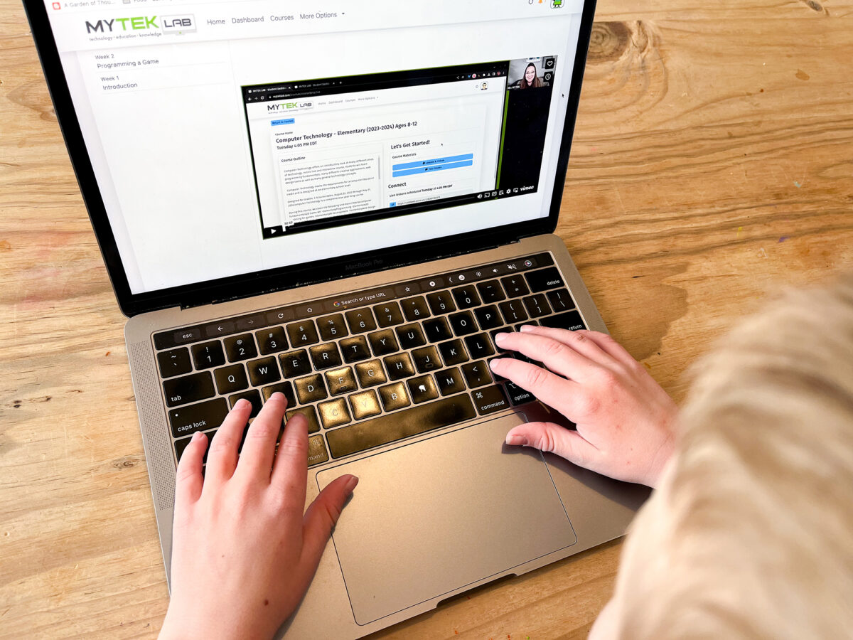child using homeschool education technology