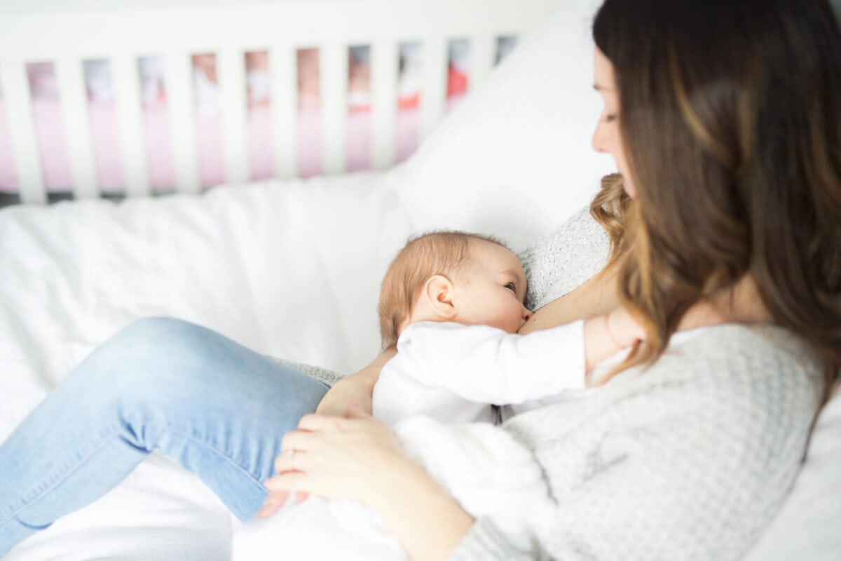 mom breastfeeding baby