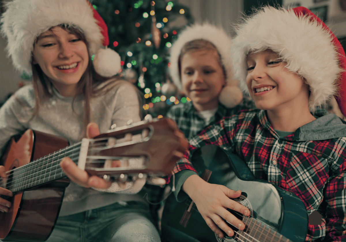 kids singing christmas carols together