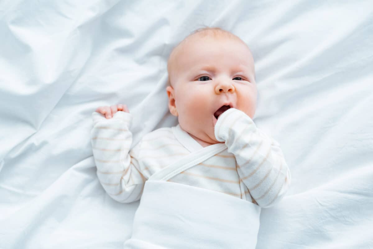baby second month
