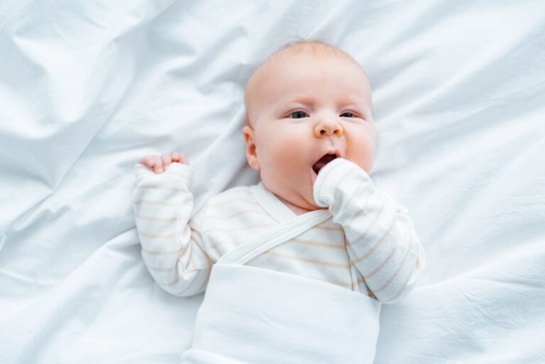 baby second month