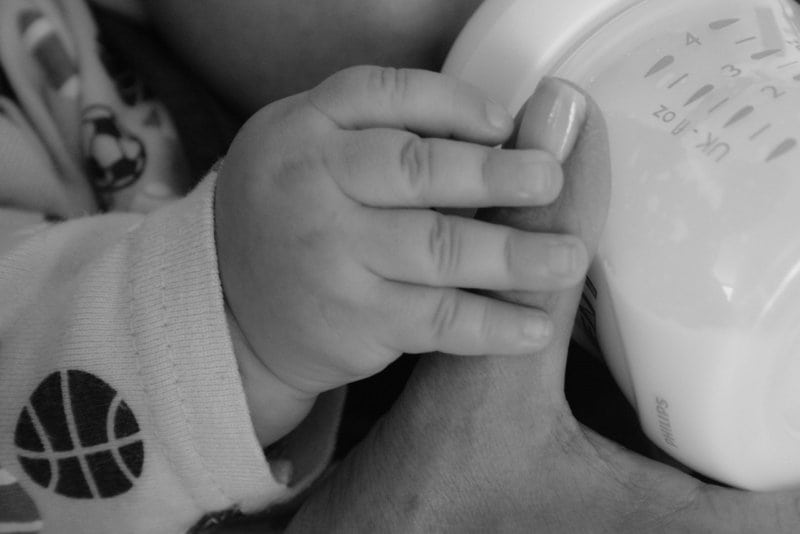 25 Week Pregnancy Update: Breastfeeding vs Formula