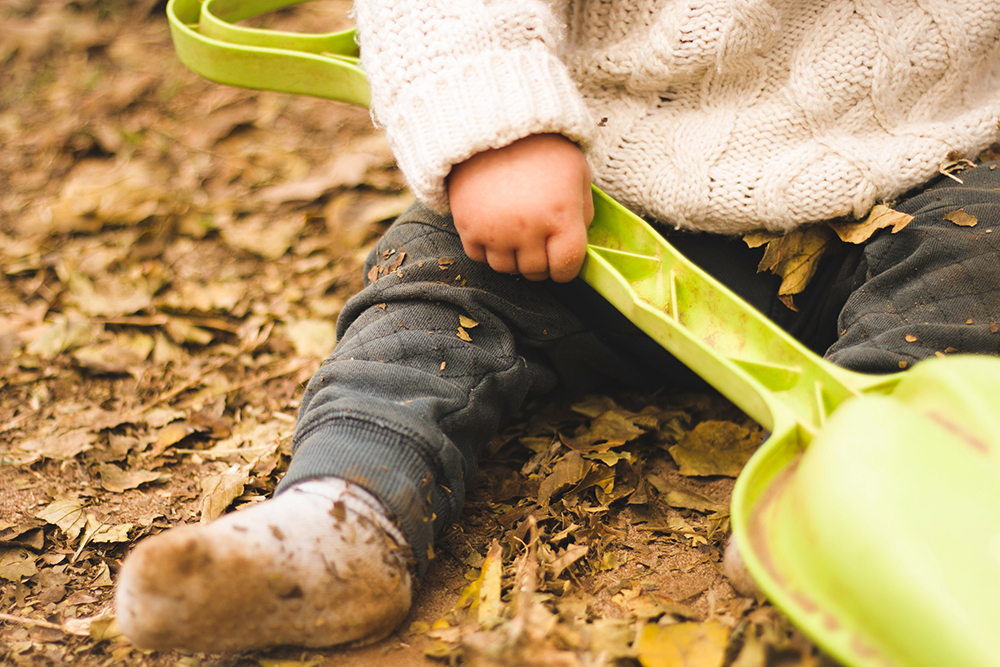 5 Cheap and Easy Outdoor Activities for Toddlers