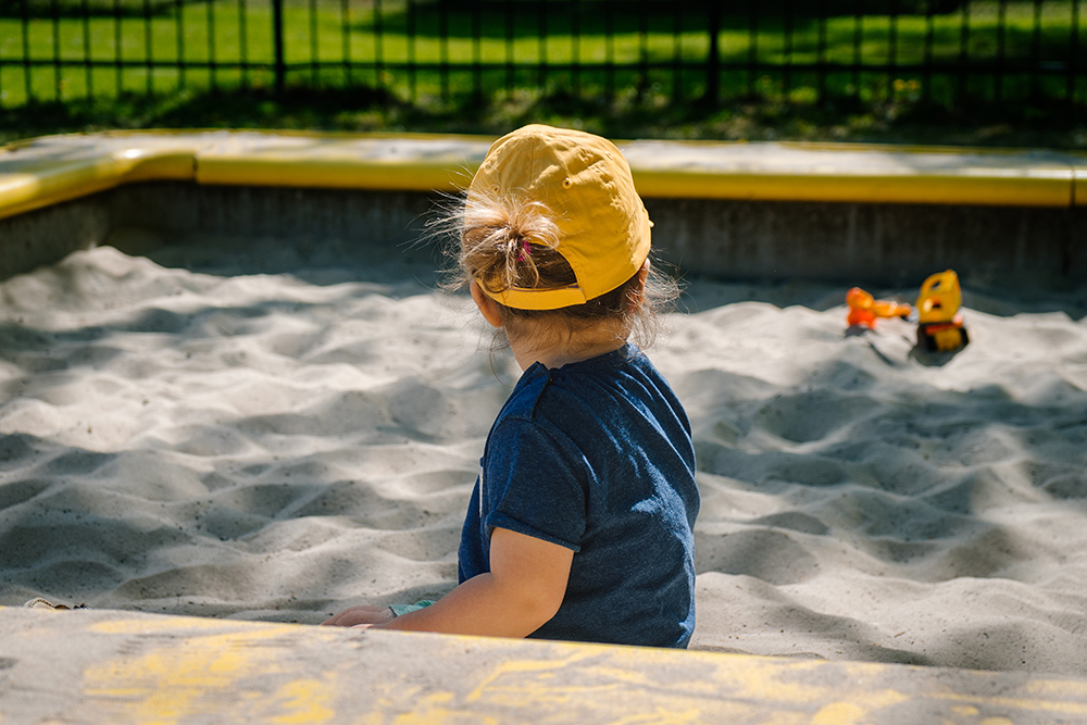 5 Cheap and Easy Outdoor Activities for Toddlers