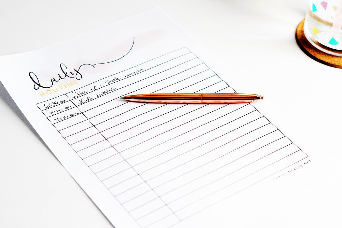 How to Have a Balanced + Productive Routine as a SAHM