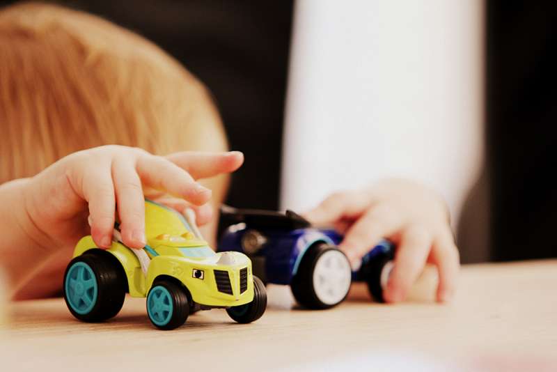 How to Teach Your Toddler to Tidy Up