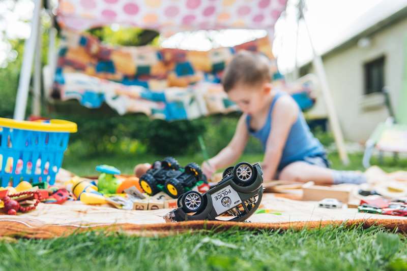How to Teach Your Toddler to Tidy Up
