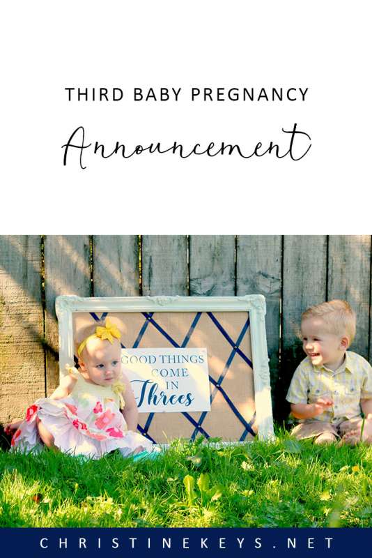 Third Baby Pregnancy Announcement || Find out how we announced our pregnancies with all three of our children! #pregnancy #motherhood #parenting #pregnancyannouncement #babies #baby